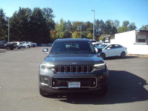 Used 2022 Jeep Grand Cherokee L Overland AWD/4WD image 8