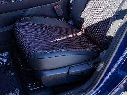 New 2026 Nissan Kicks SR image 18