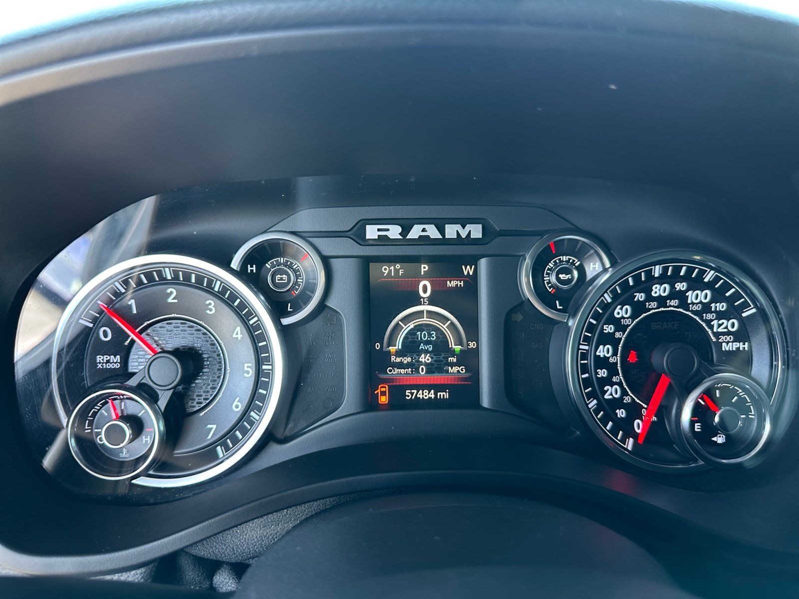 Used 2020 RAM 1500 2WD Crew Cab image 33