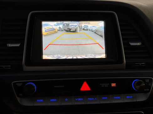 Used 2019 Hyundai Sonata SE image 33