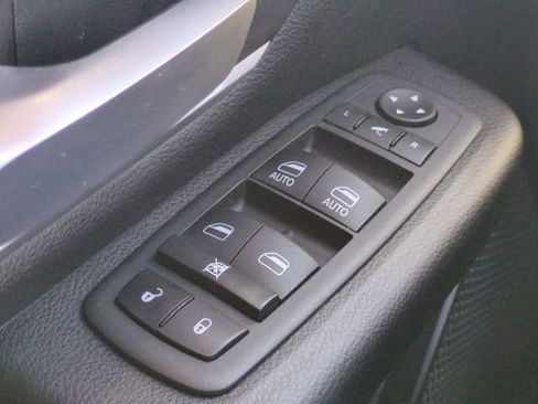 Used 2022 RAM 1500 Big Horn image 24