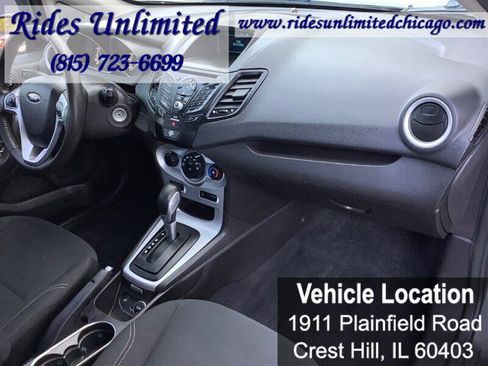 Used 2016 Ford Fiesta SE image 28