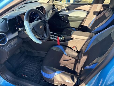 Used 2026 Chevrolet Trax LT image 16