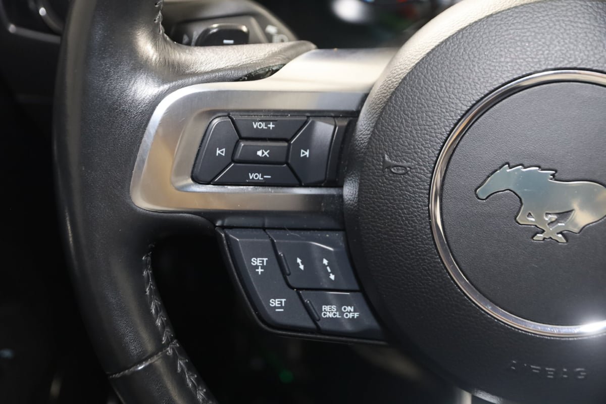 Used 2019 Ford Mustang GT Premium w/ Equipment Group 401A RWD image 36