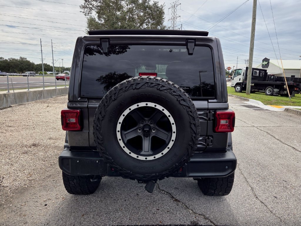 Used 2020 Jeep Wrangler Unlimited Sahara AWD/4WD image 12