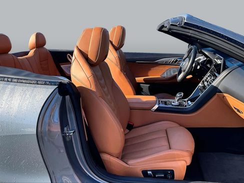 Used 2024 BMW M850i xDrive Convertible AWD/4WD image 9