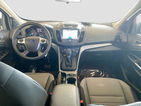 Used 2016 Ford Escape SE w/ Equipment Group 201A AWD/4WD image 14