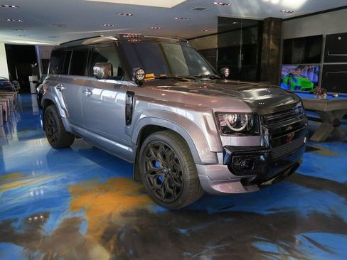 Used 2024 Land Rover Defender 110 X-Dynamic SE AWD/4WD image 51