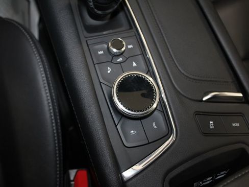 Used 2024 Cadillac XT6 Premium Luxury image 56