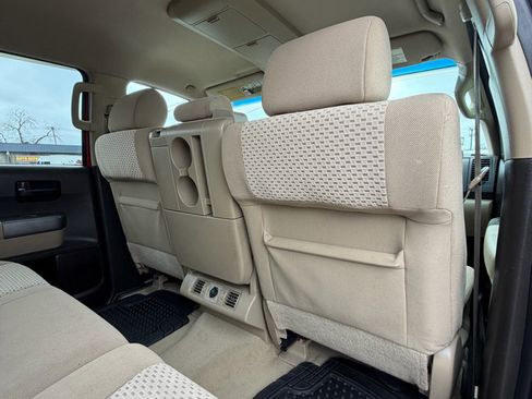Used 2010 Toyota Tundra 2WD CrewMax image 15