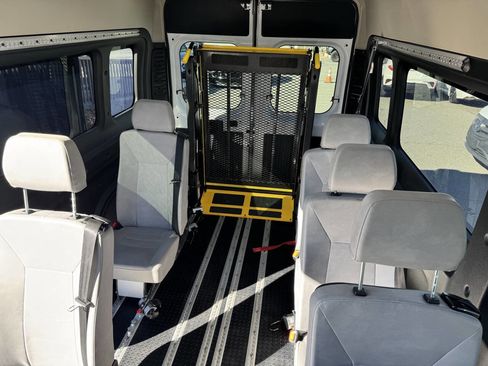 Used 2020 RAM ProMaster 2500 w/ Interior Convenience Group image 3