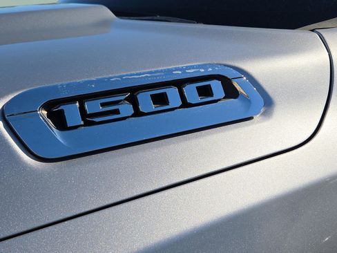 Used 2019 RAM 1500 Big Horn image 17