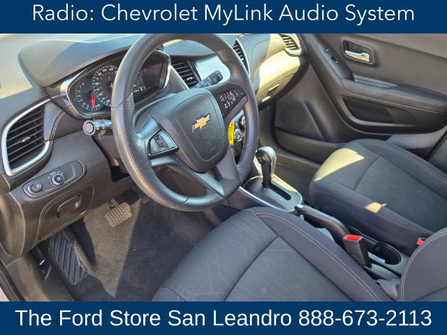 Used 2017 Chevrolet Trax LT FWD image 11