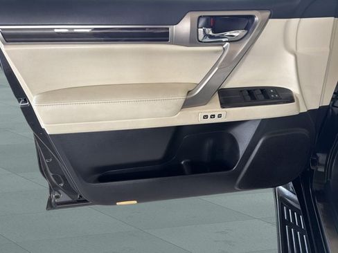 Certified 2021 Lexus GX 460 Premium w/ Premium Plus Package AWD/4WD image 8