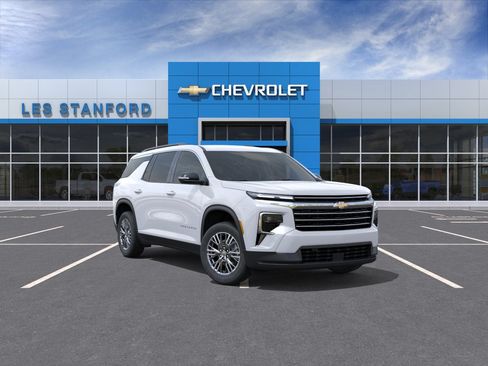 New 2026 Chevrolet Traverse LT w/ Driver Confidence Package FWD image 1