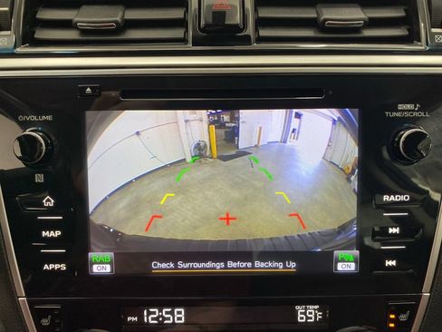 Used 2018 Subaru Outback 2.5i Touring w/ Popular Package #3 AWD/4WD image 22