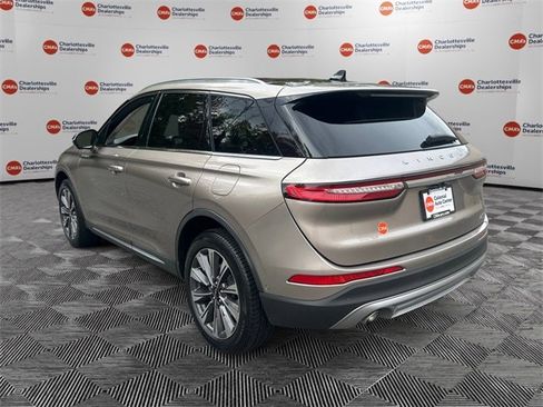 Used 2020 Lincoln Corsair Reserve w/ Equipment Group 201A image 3