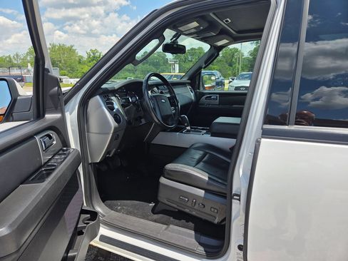 Used 2013 Ford Expedition Limited AWD/4WD image 11