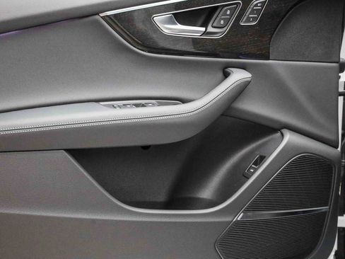 New 2026 Audi Q8 Premium Plus image 22