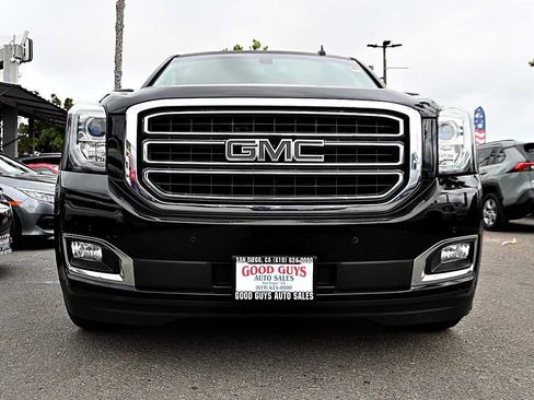 Used 2017 GMC Yukon SLE w/ Convenience Package RWD image 2