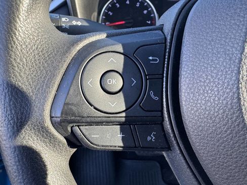 Used 2019 Toyota RAV4 LE image 20