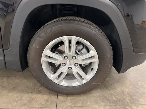 Certified 2023 GMC Terrain SLE w/ Driver Convenience Package image 18