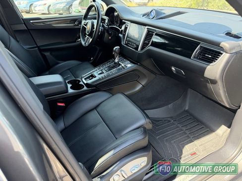 Used 2018 Porsche Macan S AWD/4WD image 27