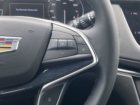 New 2025 Cadillac XT5 Premium Luxury image 13