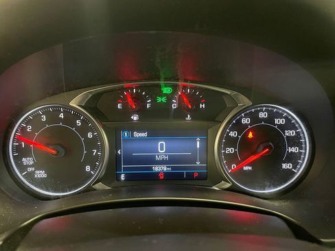 Used 2023 GMC Terrain SLE FWD image 29