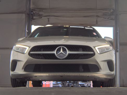 Used 2019 Mercedes-Benz A 220 image 4