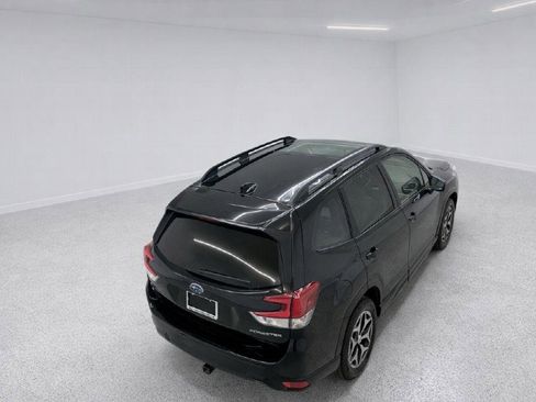Used 2019 Subaru Forester Premium w/ All-Weather Package AWD/4WD image 33