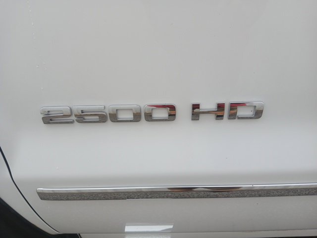 Used 2019 Chevrolet Silverado 2500 LTZ w/ Duramax Plus Package AWD/4WD image 10
