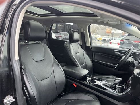 Used 2016 Ford Edge Titanium w/ Equipment Group 301A image 25