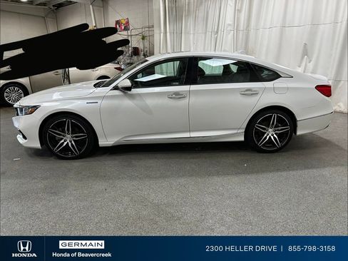 Certified 2022 Honda Accord Touring image 5