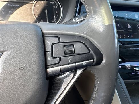 Used 2021 Cadillac XT6 Premium Luxury AWD/4WD image 21