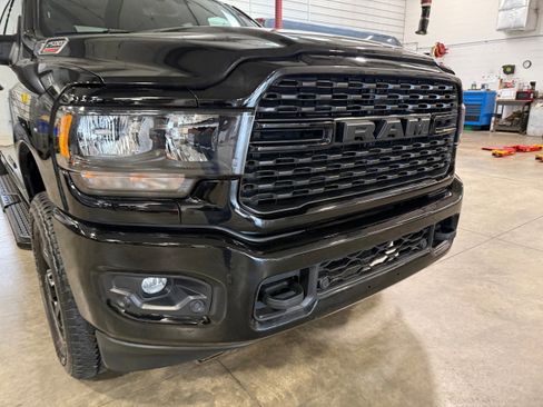 Used 2024 RAM 2500 Big Horn w/ Night Edition AWD/4WD image 2