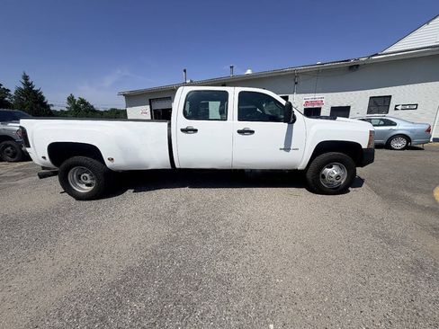Used 2013 Chevrolet Silverado 3500 W/T w/ Snow Plow Prep Package AWD/4WD image 21