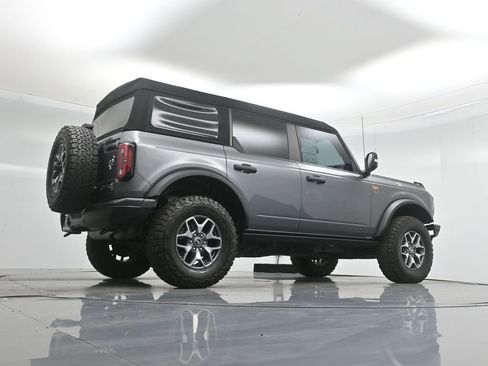 Certified 2023 Ford Bronco Badlands image 52