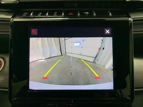 Used 2022 Jeep Grand Cherokee L Limited image 31