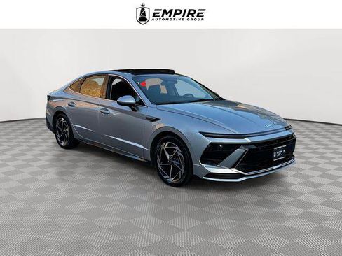 Used 2024 Hyundai Sonata SEL w/ Convenience Package FWD image 1