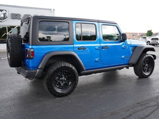 Used 2024 Jeep Wrangler Unlimited AWD/4WD video 3
