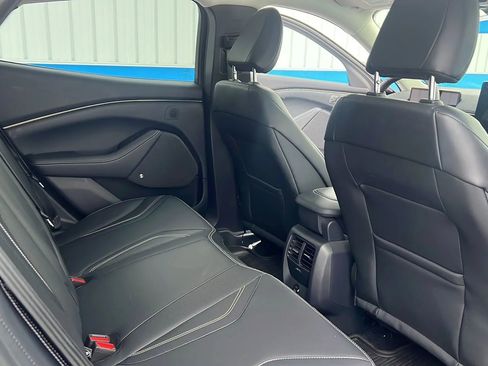 Used 2021 Ford Mustang Mach-E Premium image 15