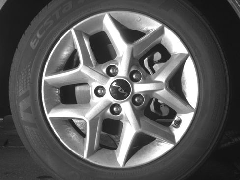 Used 2025 Kia Soul LX w/ LX Technology Package FWD image 13