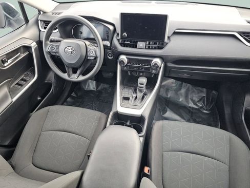 Used 2023 Toyota RAV4 XLE image 26
