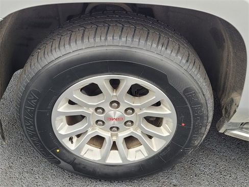 Used 2020 GMC Yukon SLT image 17