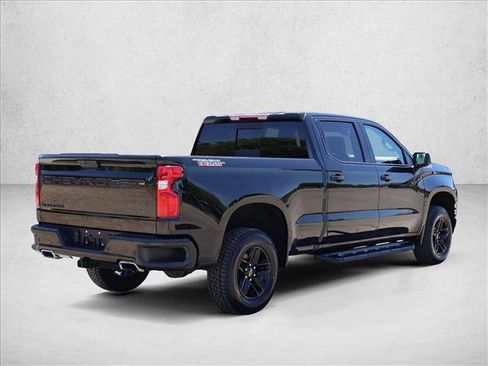 Used 2022 Chevrolet Silverado 1500 LT Trail Boss w/ LT Trail Boss Premium Package AWD/4WD image 5