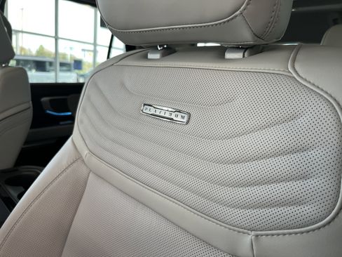 New 2025 Ford Expedition Platinum w/ Platinum Ultimate Package image 19