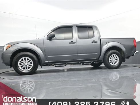 Used 2019 Nissan Frontier SV w/ Value Truck Package image 12