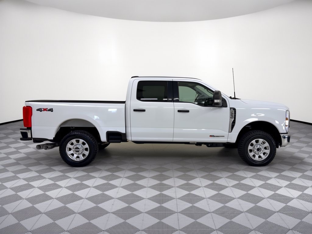 Used 2024 Ford F250 XLT AWD/4WD image 8
