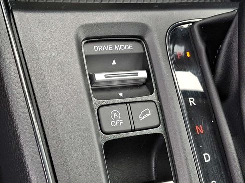 Used 2024 Honda CR-V EX-L image 23